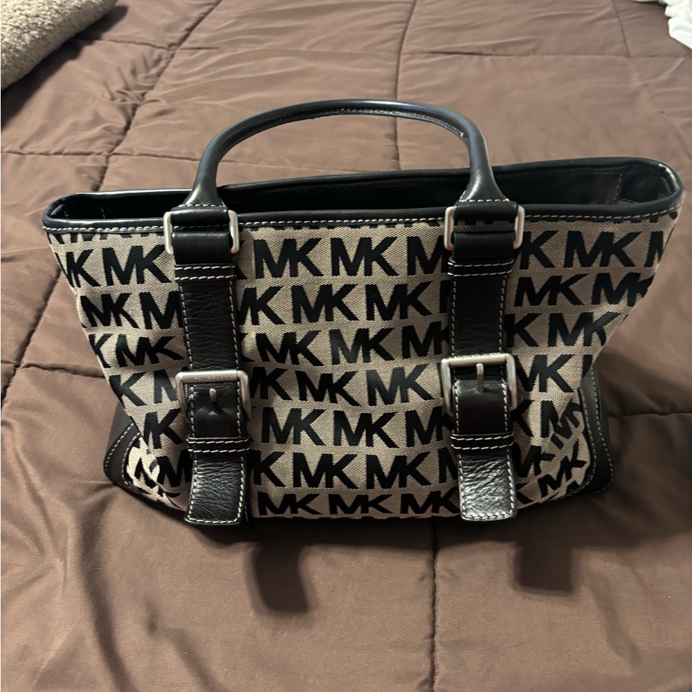 Michael Kors Black Monogram Large.. - image 5